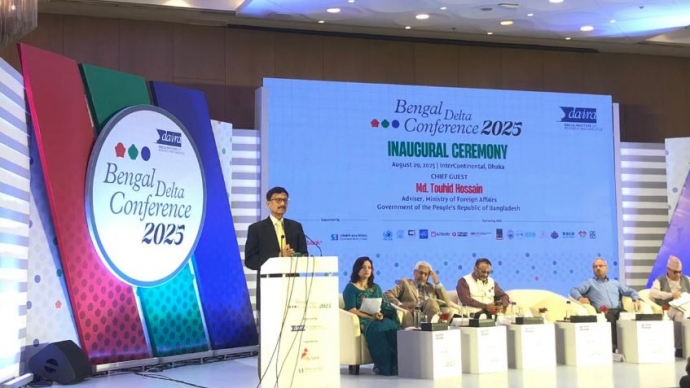 তরুণরাই দেশের রাজনৈতিক ভবিষ্যত পুনর্গঠন করবে : পররাষ্ট্র উপদেষ্টা