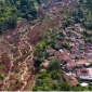 ইন্দোনেশিয়ায় ভূমিধসে নিহত ৭, নিখোঁজ অর্ধশতাধিক