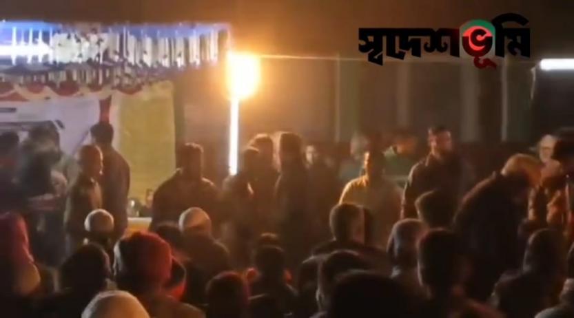 রংপুর মহানগরীর ৩০ নম্বর ওয়ার্ডের বীরভদ্র বালাটারী এলাকায় জি এম কাদেরের নির্বাচনি মতবিনিময় সভা