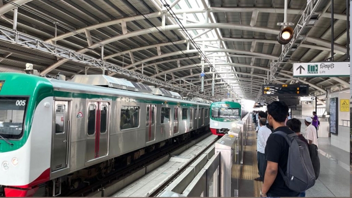 মেট্রোরেলে শিক্ষার্থী-প্রতিবন্ধীদের ২৫ শতাংশ ভাড়া মওকুফ