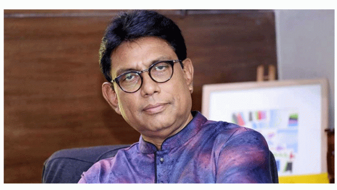 শিল্পীদের কী রাজনীতি করা উচিত?