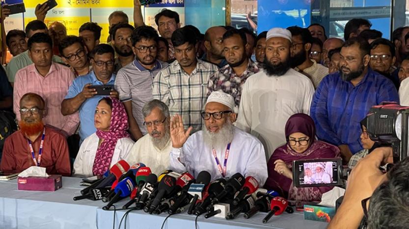 সংবাদ সম্মেলনে বক্তব্য দেন আদ্-দ্বীন ফাউন্ডেশনের নির্বাহী পরিচালক ডা. শেখ মহিউদ্দিন।