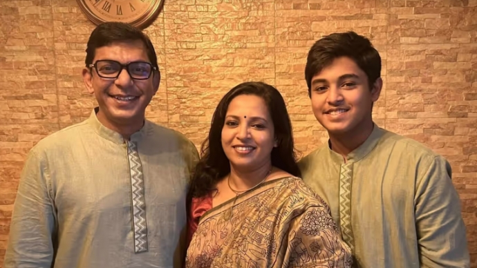 অভিনেতা চঞ্চল চৌধুরীর জন্মদিন আজ