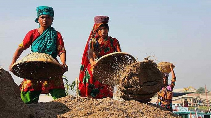 নারী ও শিশু উন্নয়ন খাতে বরাদ্দ ৫,১৯৬ কোটি টাকা