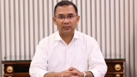 ব্যানার-বিলবোর্ডে প্রধানমন্ত্রীর ছবি ব্যবহার নিষিদ্ধ