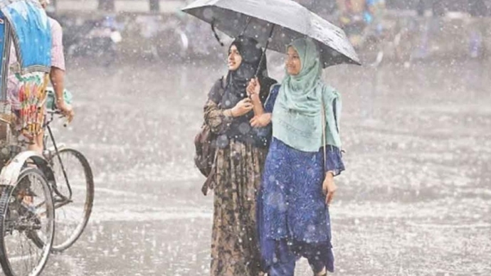 সন্ধ্যার মধ্যে যেসব জেলায় বজ্রবৃষ্টির আভাস